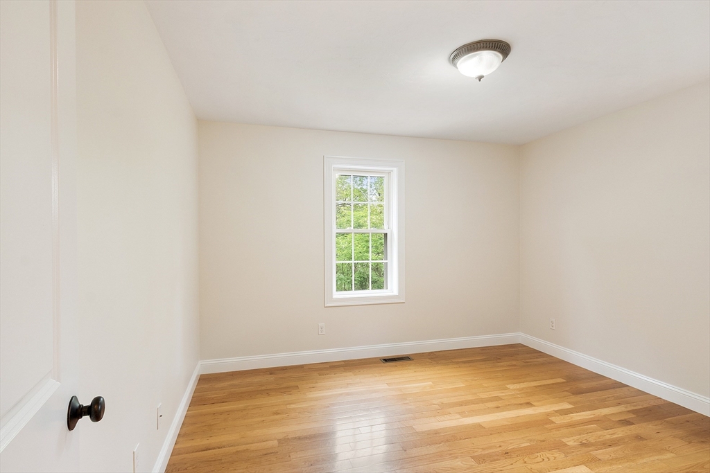 16 Cadorna Road Worcester, MA 01605 - Photo 27 of 42