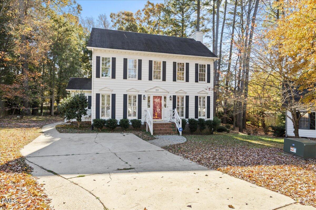 800 Temple Street Raleigh, NC 27609 - Photo 2 of 37 front view of a house with a yard