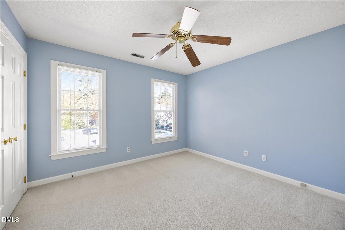 800 Temple Street Raleigh, NC 27609 - Photo 24 of 37 a view of an empty room with a window