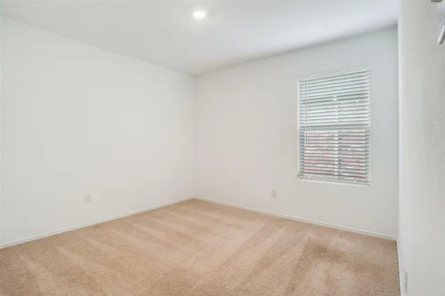 $2,000 | 14124 Calderwood Street, Pilot Point, TX 76258