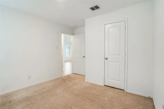 $2,000 | 14124 Calderwood Street, Pilot Point, TX 76258