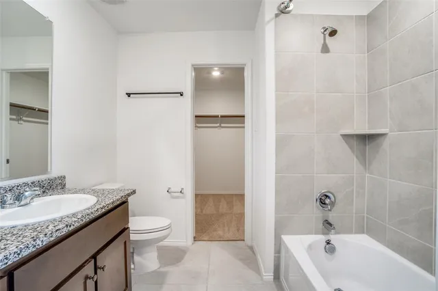 $2,000 | 14124 Calderwood Street, Pilot Point, TX 76258