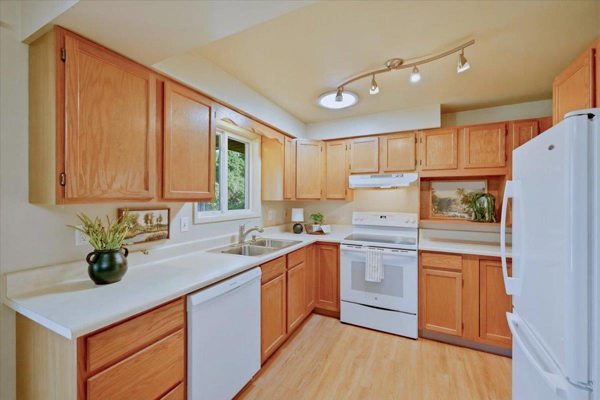6425 North Elizabeth Street Spokane, WA 99208 - Photo 6 of 24