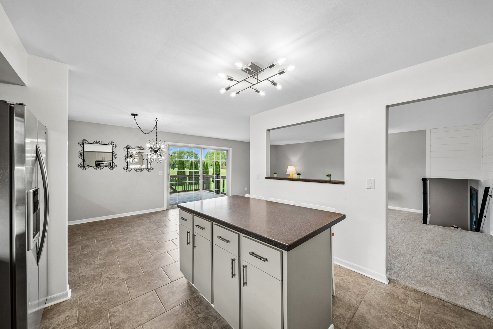 2481 Chatham Road Aurora, IL 60506 - Photo 6 of 25