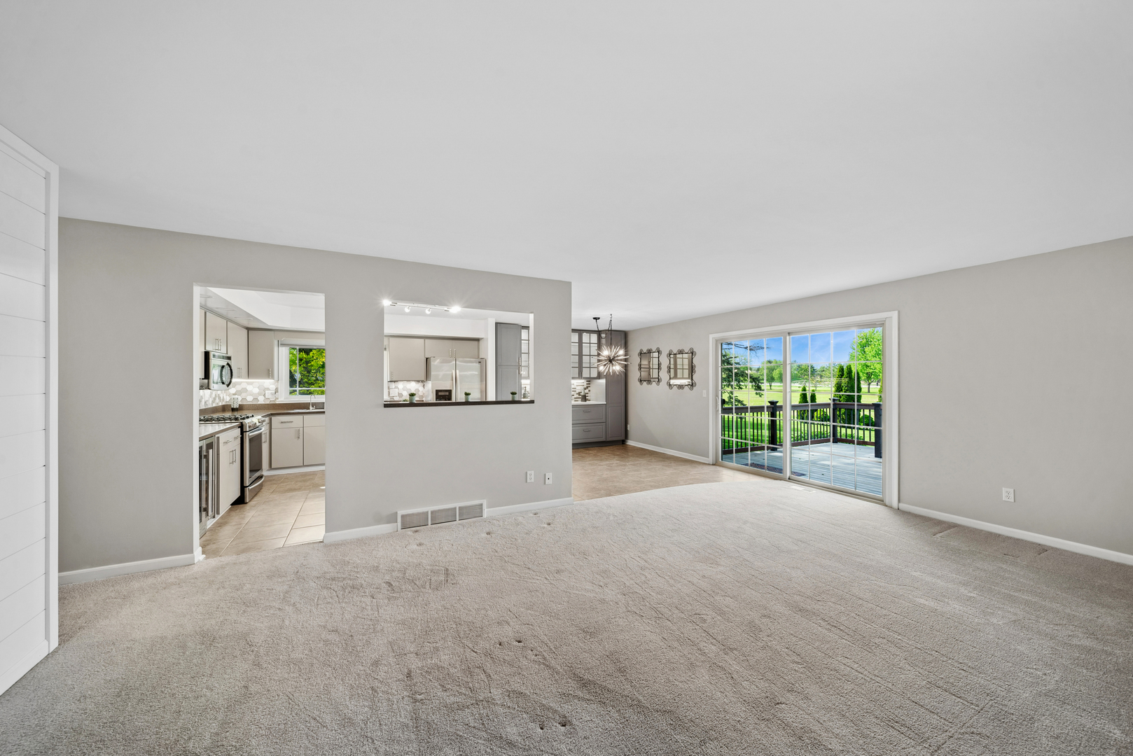 2481 Chatham Road Aurora, IL 60506 - Photo 7 of 25