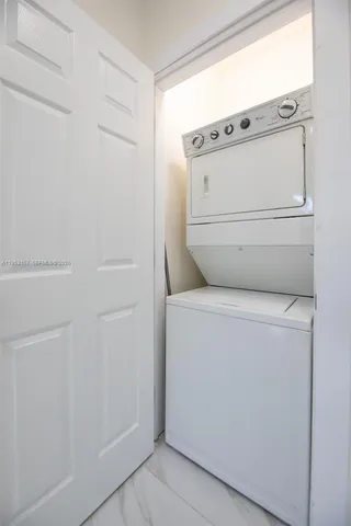 $3,100 | 742 Northwest 70th Street, Unit 2, Miami, FL 33150