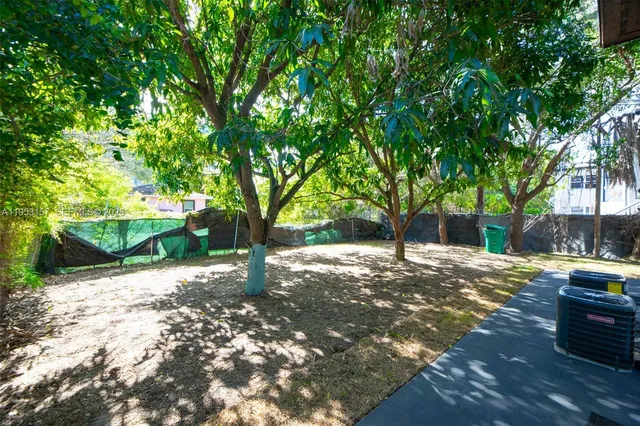 $3,100 | 742 Northwest 70th Street, Unit 2, Miami, FL 33150