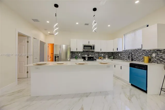 $3,100 | 742 Northwest 70th Street, Unit 2, Miami, FL 33150