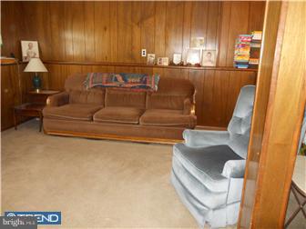 2 Ardmore Road Newark, DE 19713 - Photo 10 of 12 Family Room