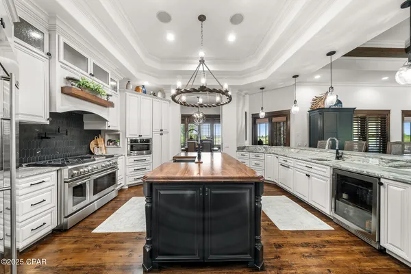 $2,250,000 | 2601 Highway 20, Southport, FL 32409