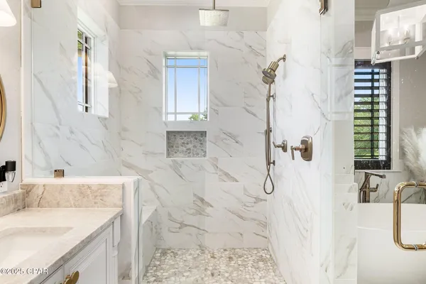 $2,250,000 | 2601 Highway 20, Southport, FL 32409