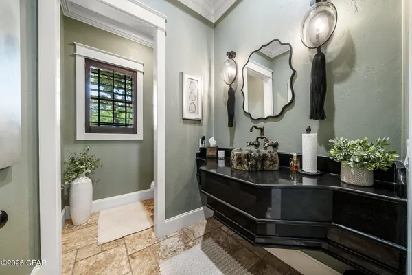 $2,250,000 | 2601 Highway 20, Southport, FL 32409