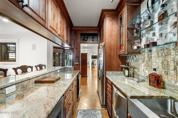 $2,250,000 | 2601 Highway 20, Southport, FL 32409