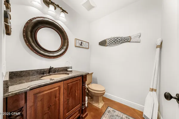 $2,250,000 | 2601 Highway 20, Southport, FL 32409