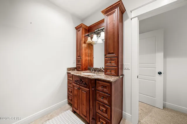 $2,250,000 | 2601 Highway 20, Southport, FL 32409