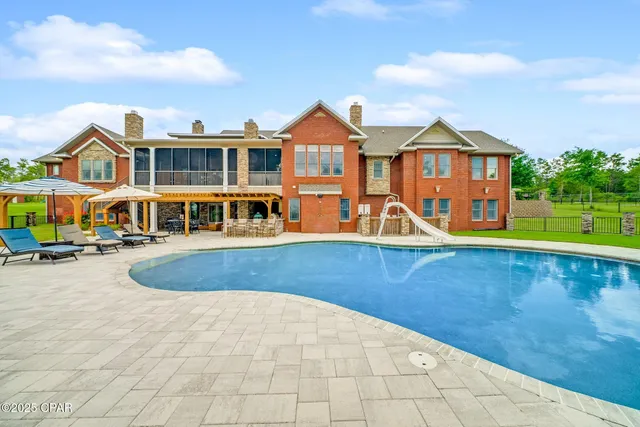 $2,250,000 | 2601 Highway 20, Southport, FL 32409