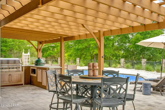 $2,250,000 | 2601 Highway 20, Southport, FL 32409