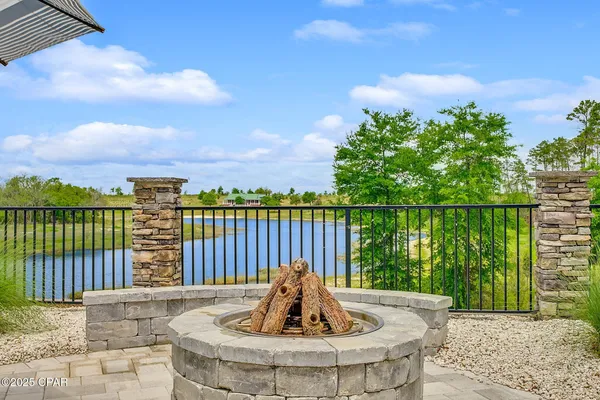 $2,250,000 | 2601 Highway 20, Southport, FL 32409