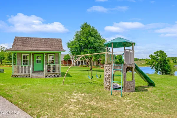 $2,250,000 | 2601 Highway 20, Southport, FL 32409