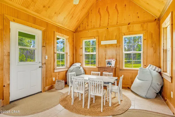 $2,250,000 | 2601 Highway 20, Southport, FL 32409