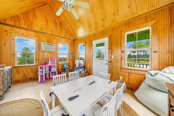 $2,250,000 | 2601 Highway 20, Southport, FL 32409