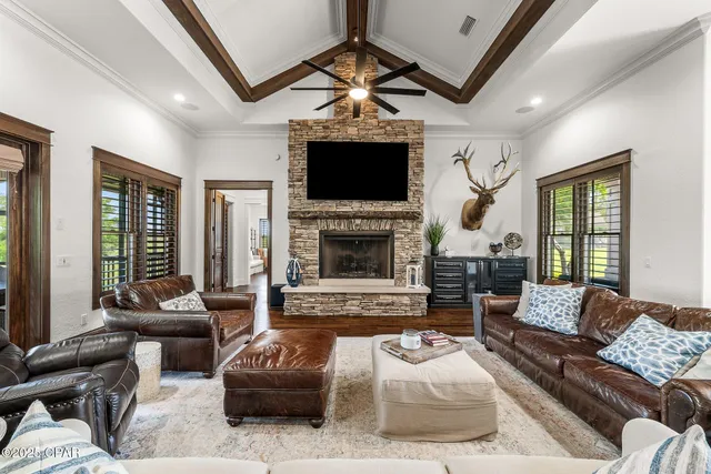 $2,250,000 | 2601 Highway 20, Southport, FL 32409