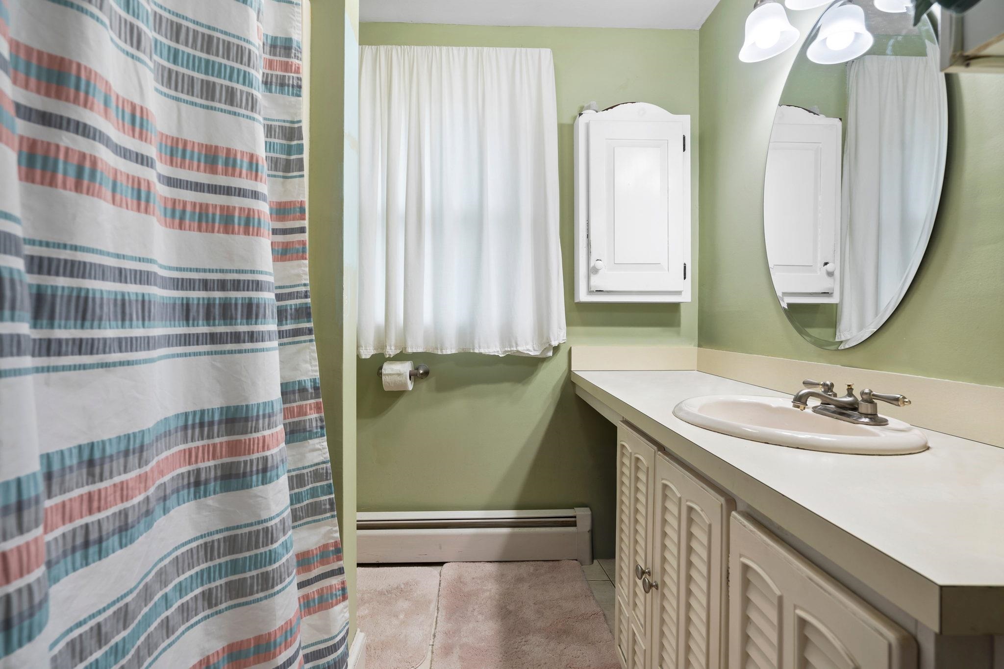 243 High Street Hampton, NH 03842 - Photo 13 of 27