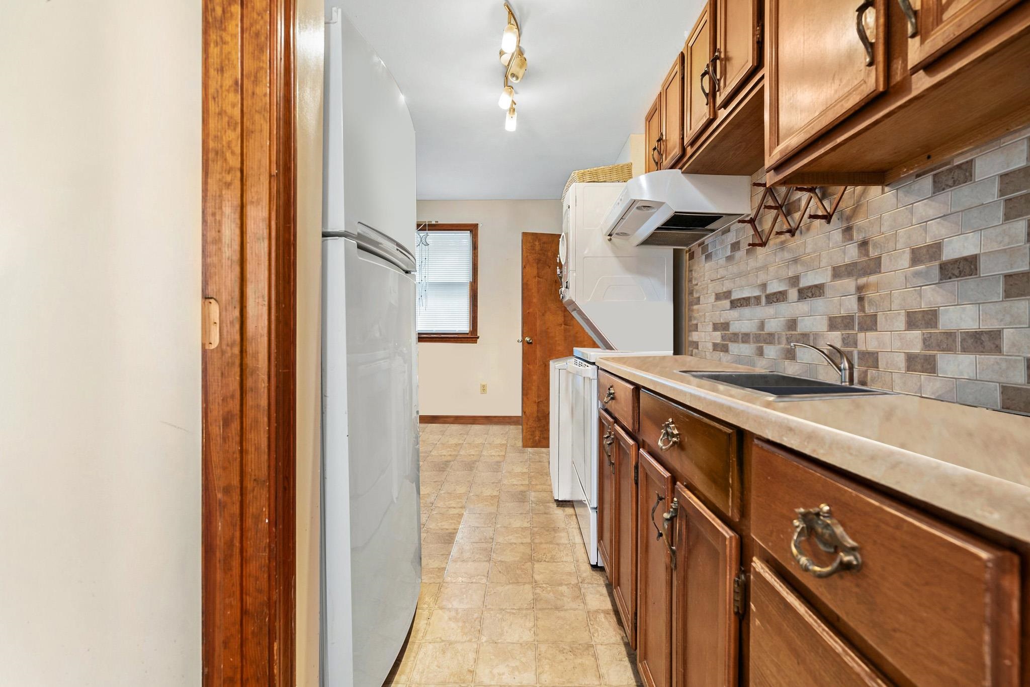 243 High Street Hampton, NH 03842 - Photo 15 of 27