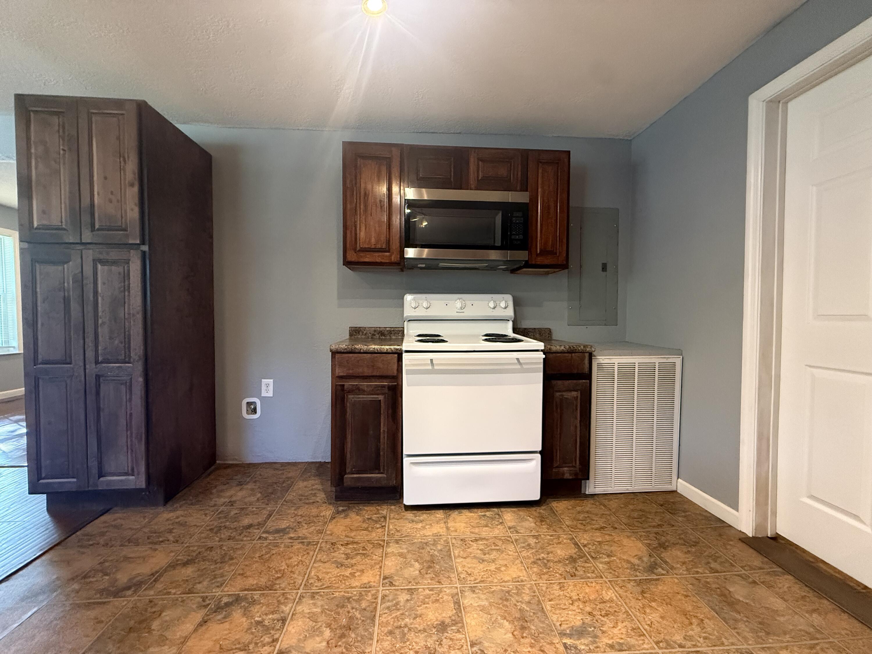 383 Allen Street Summerville, GA 30747 - Photo 10 of 24 IMG_4238