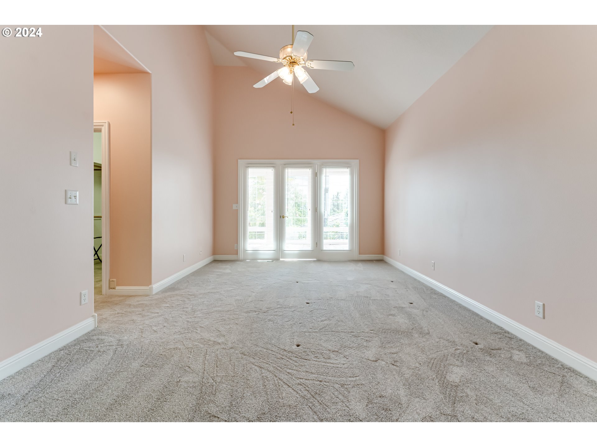 85290 Ridge Top Drive Eugene, OR 97405 - Photo 19 of 48 a view of an empty room with a window