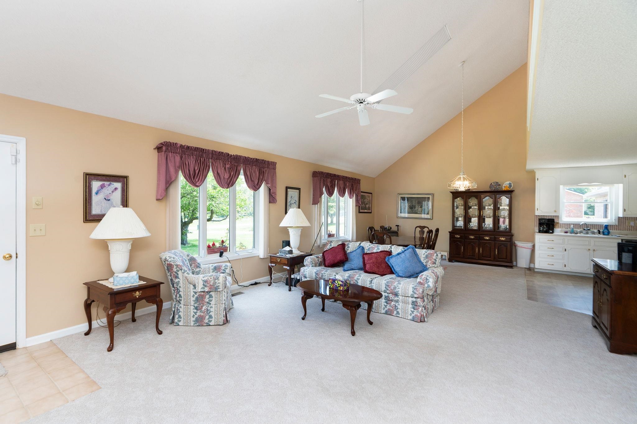 1802 North River Road Mount Solon, VA 22843 - Photo 4 of 68