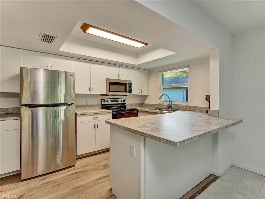 205 Georgetown Boulevard, Unit 23 Naples, FL 34112 - Photo 17 of 42
