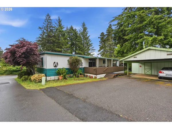 $147,500 | 690 Village Pines Drive, Coos Bay, OR 97420