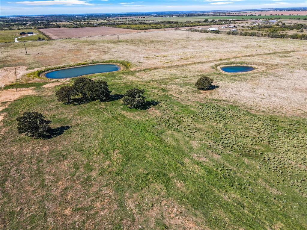 237 Hcr 1444 Covington, TX 76636 - Photo 37 of 39