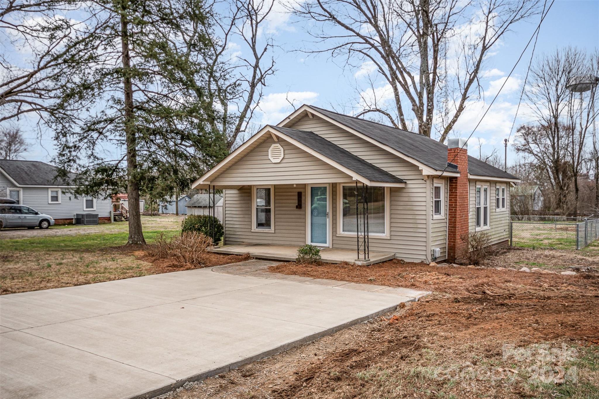 2814 South Ridge Avenue Concord, NC 28025 - Photo 2 of 19 Gallery Image 2
