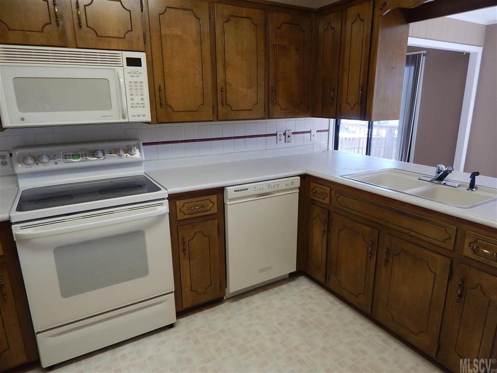 719 Jamestown Road Morganton, NC 28655 - Photo 5 of 23 Gallery Image 5