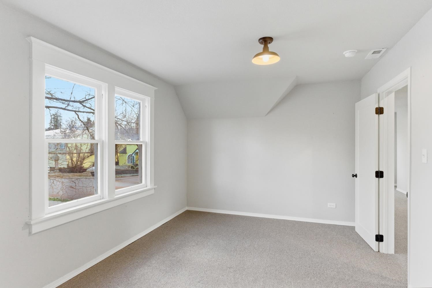 613 East 9th Avenue Spokane, WA 99202 - Photo 16 of 42