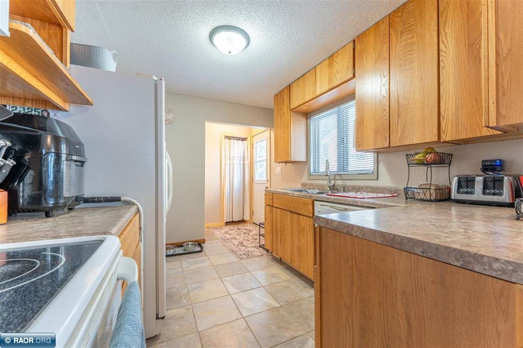 815 North 3rd Street Tower, MN 55790 - Photo 7 of 38