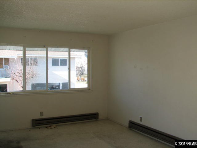 4921 Neil Circle, Unit 4 Reno, NV 89502 - Photo 2 of 8 Photo 2