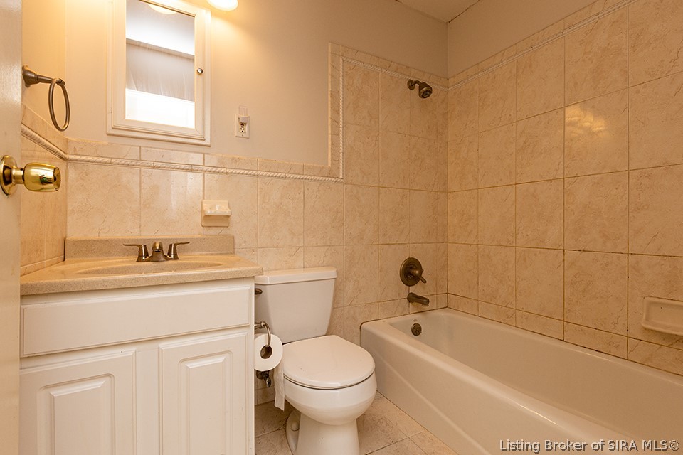 67 Orchard Lane Floyds Knobs, IN 47119 - Photo 10 of 22