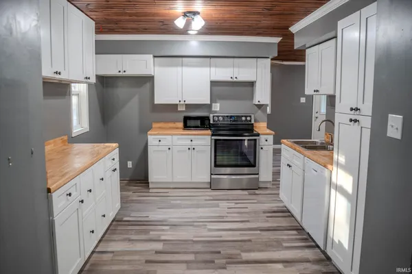 $185,000 | 556 Montclair Drive, New Haven, IN 46774