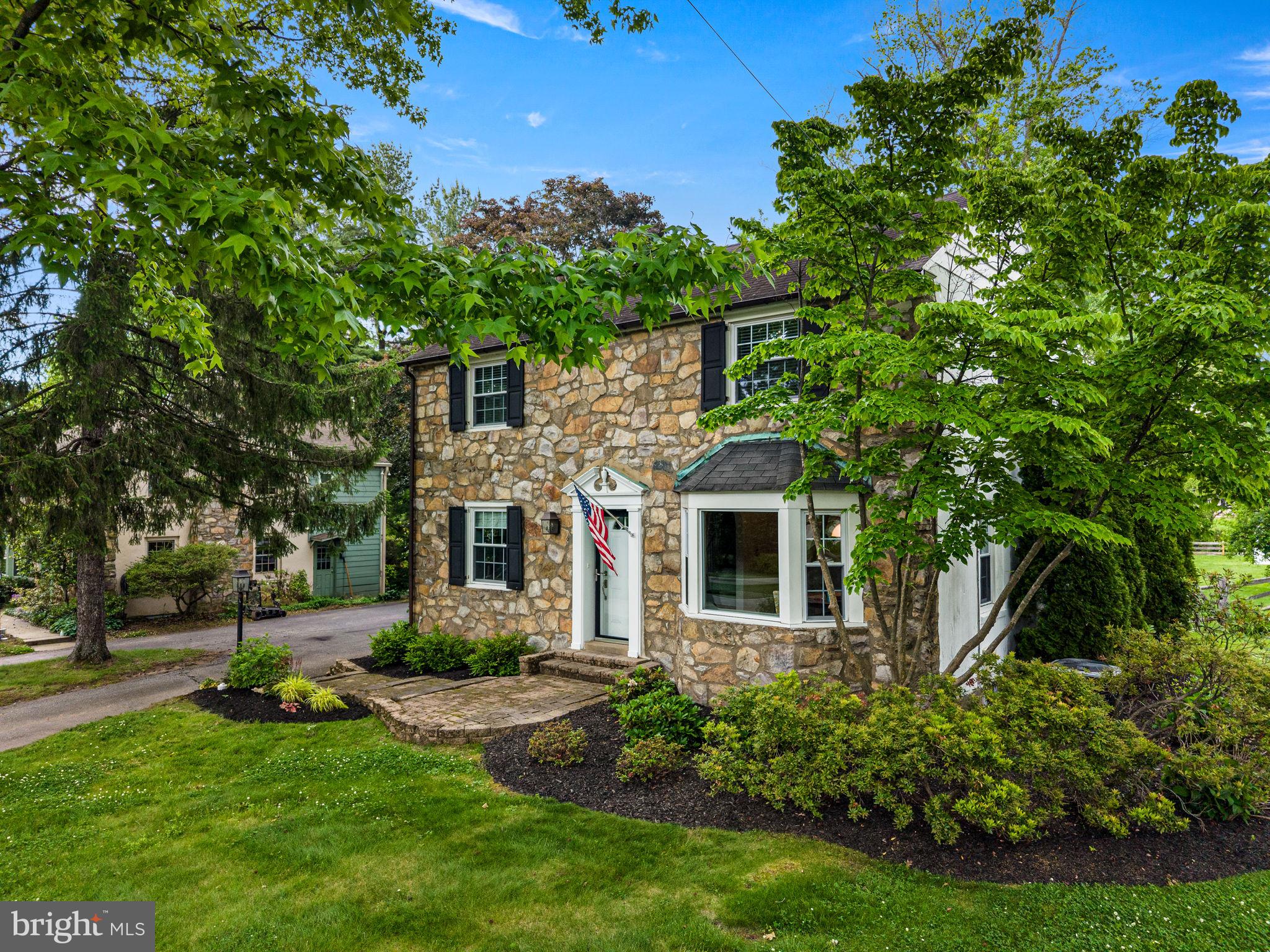 121 Upper Gulph Road Wayne, PA 19087 - Photo 2 of 42 Beautifully landscaped