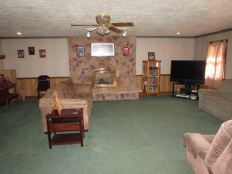 856 Runkle Street West Liberty, OH 43357 - Photo 4 of 17