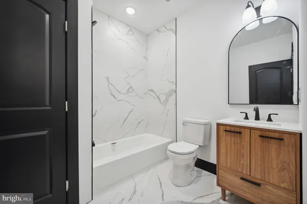 $1,475 | 434 McKean Street, Unit 2, Philadelphia, PA 19148