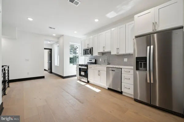 $1,475 | 434 McKean Street, Unit 2, Philadelphia, PA 19148