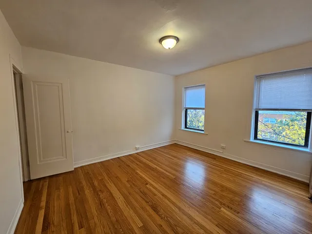 $1,695 | 5503 North Campbell Avenue, Unit 3, Chicago, IL 60625