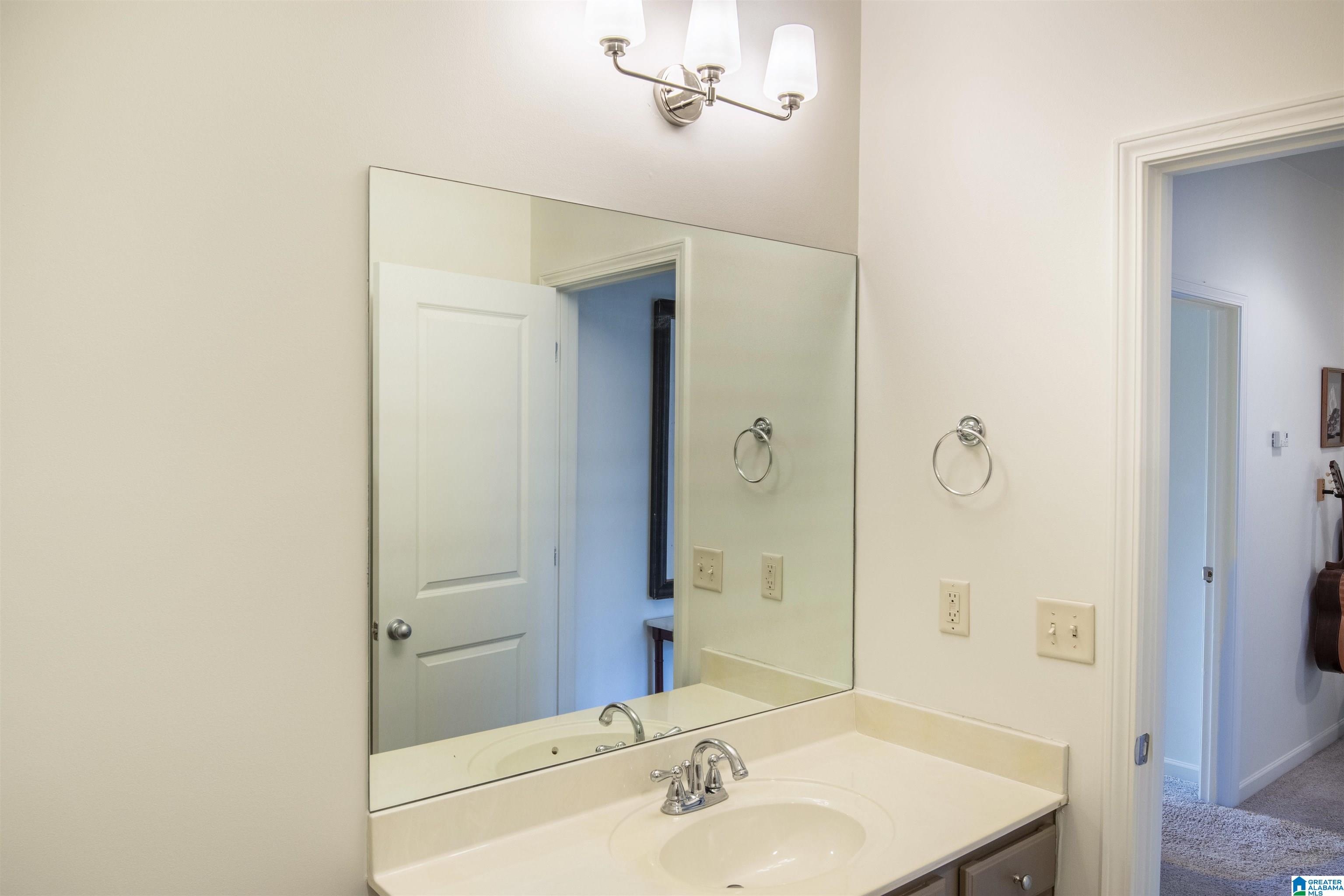 1069 Inverness Cove Way Birmingham, AL 35242 - Photo 27 of 34
