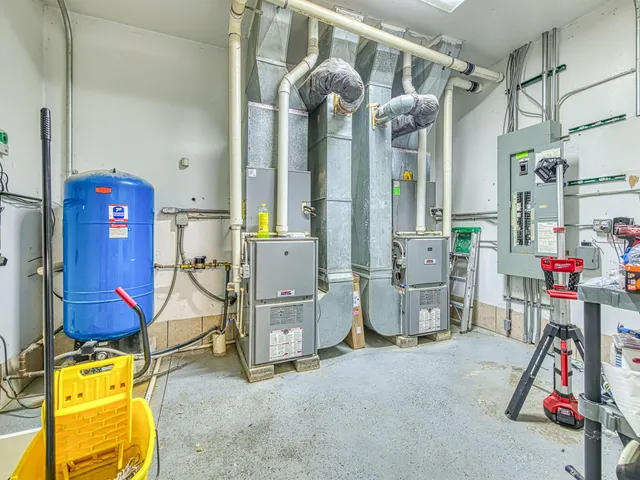 $759,000 | 14195 South Telegraph Road, Monroe, MI 48161