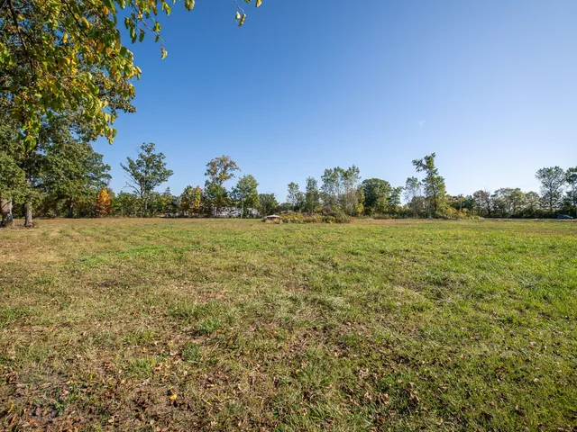 $759,000 | 14195 South Telegraph Road, Monroe, MI 48161