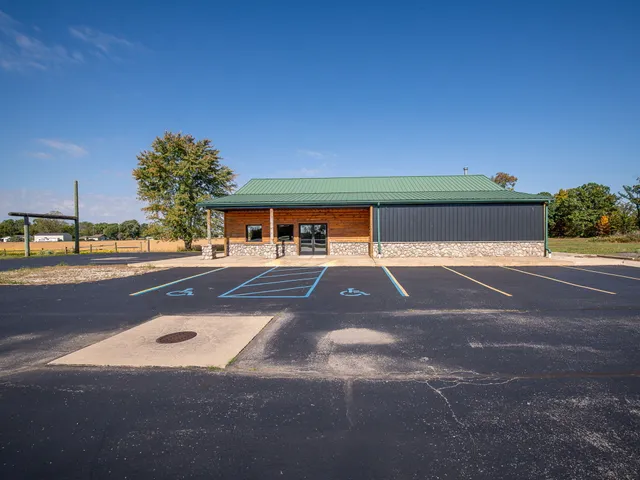 $759,000 | 14195 South Telegraph Road, Monroe, MI 48161